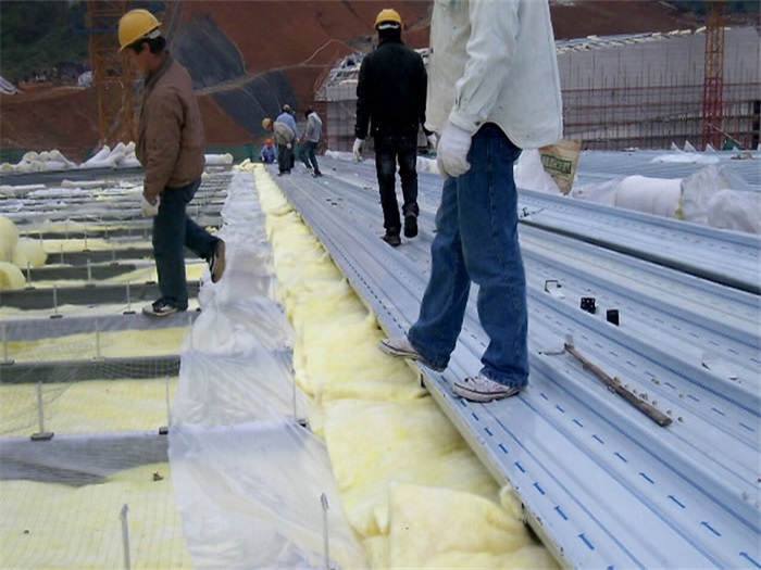 石河子安吉县体育馆网架